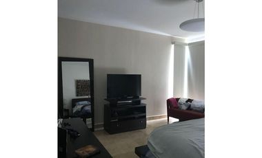 SE VENDE APARTAMENTO EN TITANIUM - 1532DA
