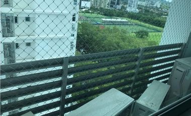 SE VENDE APARTAMENTO EN TITANIUM - 1532DA