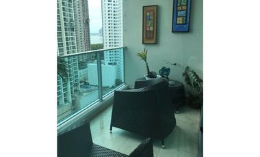 SE VENDE APARTAMENTO EN TITANIUM - 1532DA