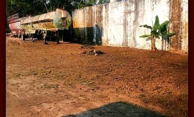 OFICINAS CON NAVE Y TERRENO EN VENTA