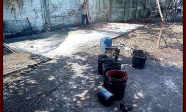 OFICINAS CON NAVE Y TERRENO EN VENTA