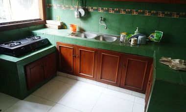 Di Sewakan Rumah Luxury Full Furnished 4 Kamar di Jl. Setrasari Bandung