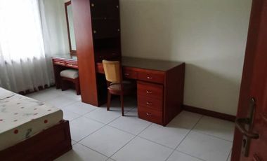 Di Sewakan Rumah Luxury Full Furnished 4 Kamar di Jl. Setrasari Bandung