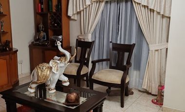 casa en venta en corales. Cod V17759