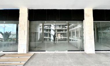 Local en renta en Plaza Punto Laguna. Towers, Mall and Hotel