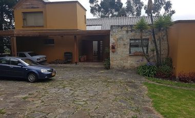 VENTA de CASAS en LA CALERA