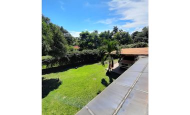 CASA EN ALQUILER MUY COMODA Y TOTALMENTE AMOBLADA EN ANCON