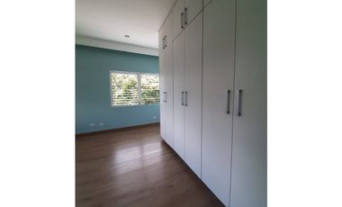 CASA EN ALQUILER MUY COMODA Y TOTALMENTE AMOBLADA EN ANCON