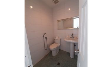 CASA EN ALQUILER MUY COMODA Y TOTALMENTE AMOBLADA EN ANCON