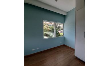 CASA EN ALQUILER MUY COMODA Y TOTALMENTE AMOBLADA EN ANCON