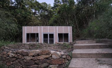 casa campestre en venta en el colegio. Cod V221