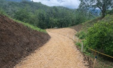 casa campestre en venta en el colegio. Cod V221