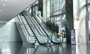 ARRIENDO OFICINA PLANTA LIBRE COSTANERA CENTER