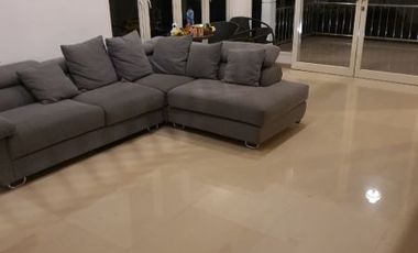 Dijual villa grand trawas tamanlili blok E