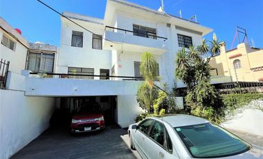 Casa en Venta, Col. Americana,USO DE SUELO COMERCIAL MIXTO, Guadalajara, Jalisco