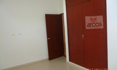 apartamento en arriendo en el llano. Cod A10323