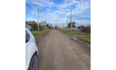 Terreno calle 81 entre 46 y 48 300m2