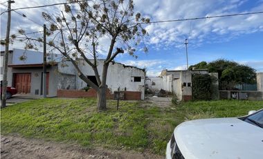 Terreno calle 81 entre 46 y 48 300m2