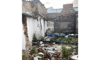 Terreno calle 81 entre 46 y 48 300m2