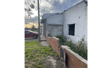 Terreno calle 81 entre 46 y 48 300m2