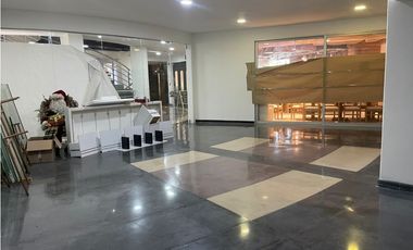 SE ARRIENDA LOCAL COMERCIAL POBLADO