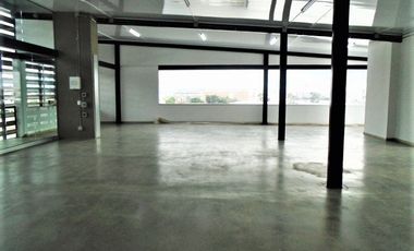 PR12370 EN RENTA OFICINA EN SECTOR DE SIMON BOLIVAR,ITAGUI