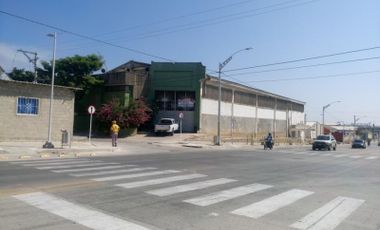 BODEGA en ARRIENDO/VENTA en Barranquilla BARRIO ABAJO
