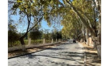 Venta de terreno en Isla de Maipo