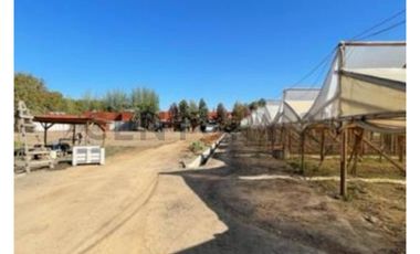 Venta de terreno en Isla de Maipo