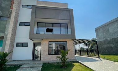 casa condominio en venta en alfaguara. Cod V4764