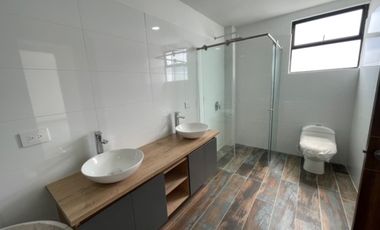 casa condominio en venta en alfaguara. Cod V4764