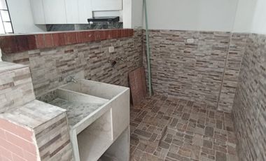 casa en arriendo en lagos del cacique. Cod A113854