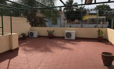 Casa en venta en Lanus Oeste