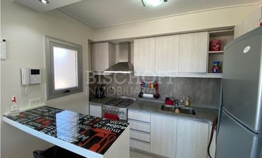 HERMOSO DEPARTAMENTO 2 AMB. FRENTE AL MAR, PISCINA Y COCHERA CUBIERTA!