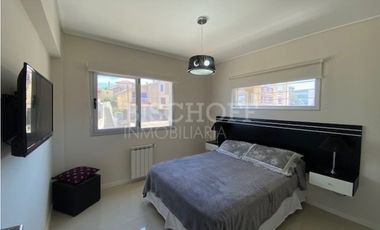 HERMOSO DEPARTAMENTO 2 AMB. FRENTE AL MAR, PISCINA Y COCHERA CUBIERTA!
