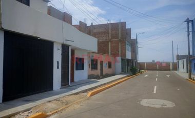 Venta Casa Las Lomas  Huanchaco