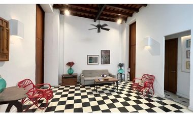 Vendo Casa hotel boutique en Santa Marta, Colombia.