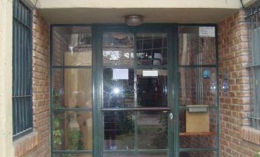 GLEW: DEPTO EN UPCN: EXCEL.EXTADO/LUMINOSO. 1ER PISO.2 DORMIT.C/BALCON Y LAVADERO
