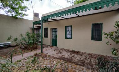 Casa 4 Amb. En Venta A 300 mts. De Ruta 21 - Libertad, Merlo