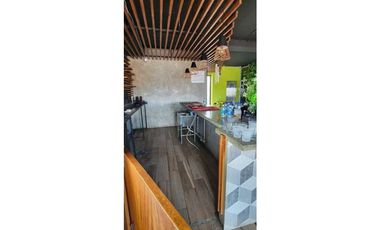 ALQUILER EDF EN CASCO ANTIGUO 4 PISOS + AZOTEA