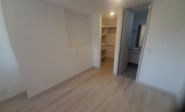 apartamento en arriendo en la aldea. Cod A217375