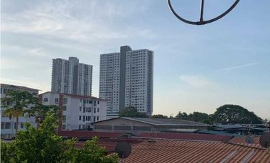 CASA EN VENTA REMODELADA EN RIO ABAJO