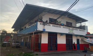 CASA EN VENTA REMODELADA EN RIO ABAJO