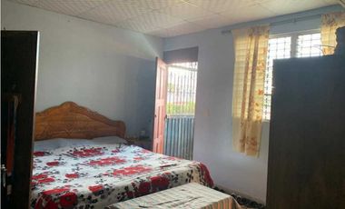 CASA EN VENTA REMODELADA EN RIO ABAJO