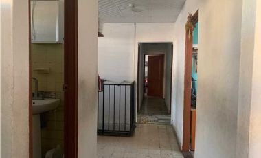 CASA EN VENTA REMODELADA EN RIO ABAJO