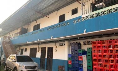 CASA EN VENTA REMODELADA EN RIO ABAJO