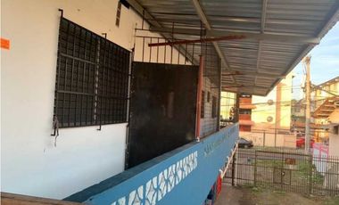 CASA EN VENTA REMODELADA EN RIO ABAJO