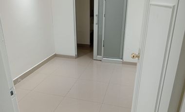 oficina en arriendo en chico alto. Cod A125661