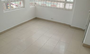 oficina en arriendo en chico alto. Cod A125661