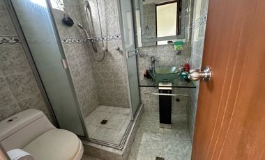 apartamento en venta en samanes de guadalupe. Cod V7470501